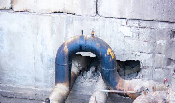 Water damage restoration process in Hampton, IL